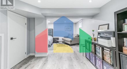 Residential - Single Family Home - Toronto, Canada - Canada