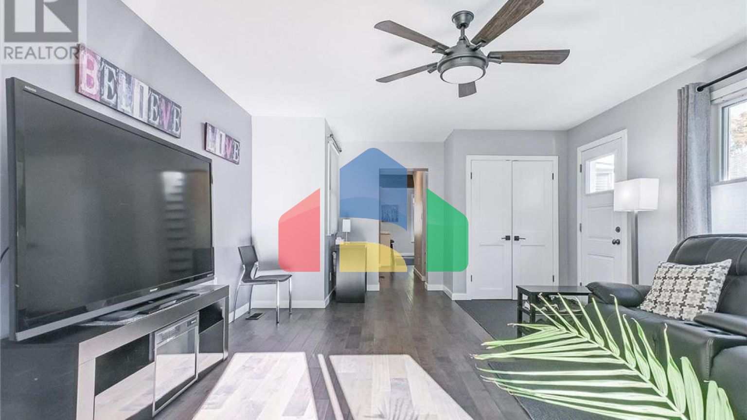 Residential - Single Family Home - Toronto, Canada - Canada