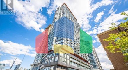 Residential - Single Family Home - Toronto, Canada - Canada