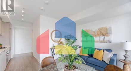 Residential - Single Family Home - Toronto, Canada - Canada