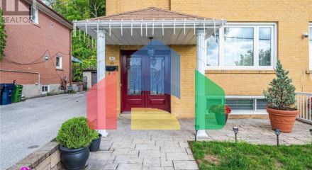 Residential - Single Family Home - Toronto, Canada - Canada