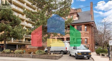 Residential - Single Family Home - Toronto, Canada - Canada