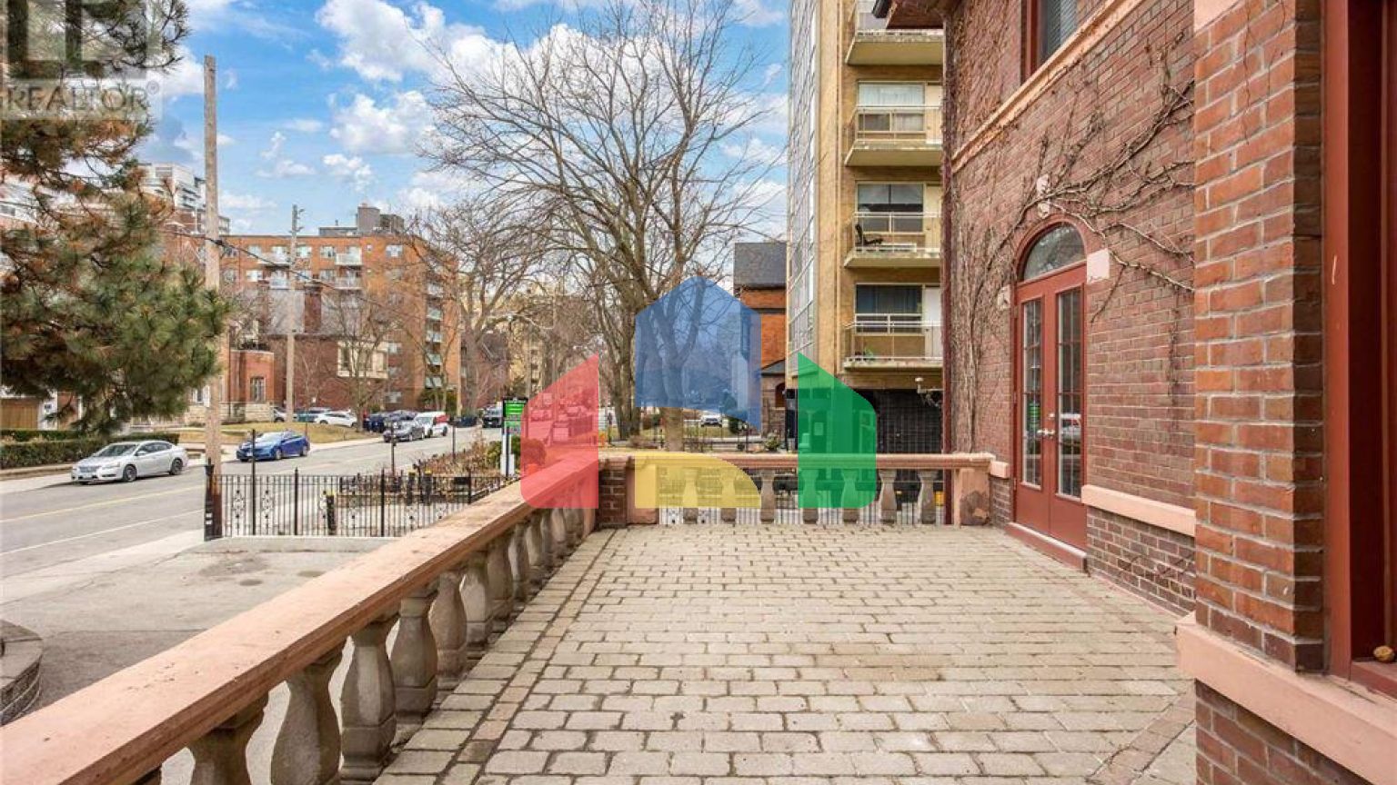 Residential - Single Family Home - Toronto, Canada - Canada