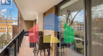 Residential - Single Family Home - Toronto, Canada - Canada