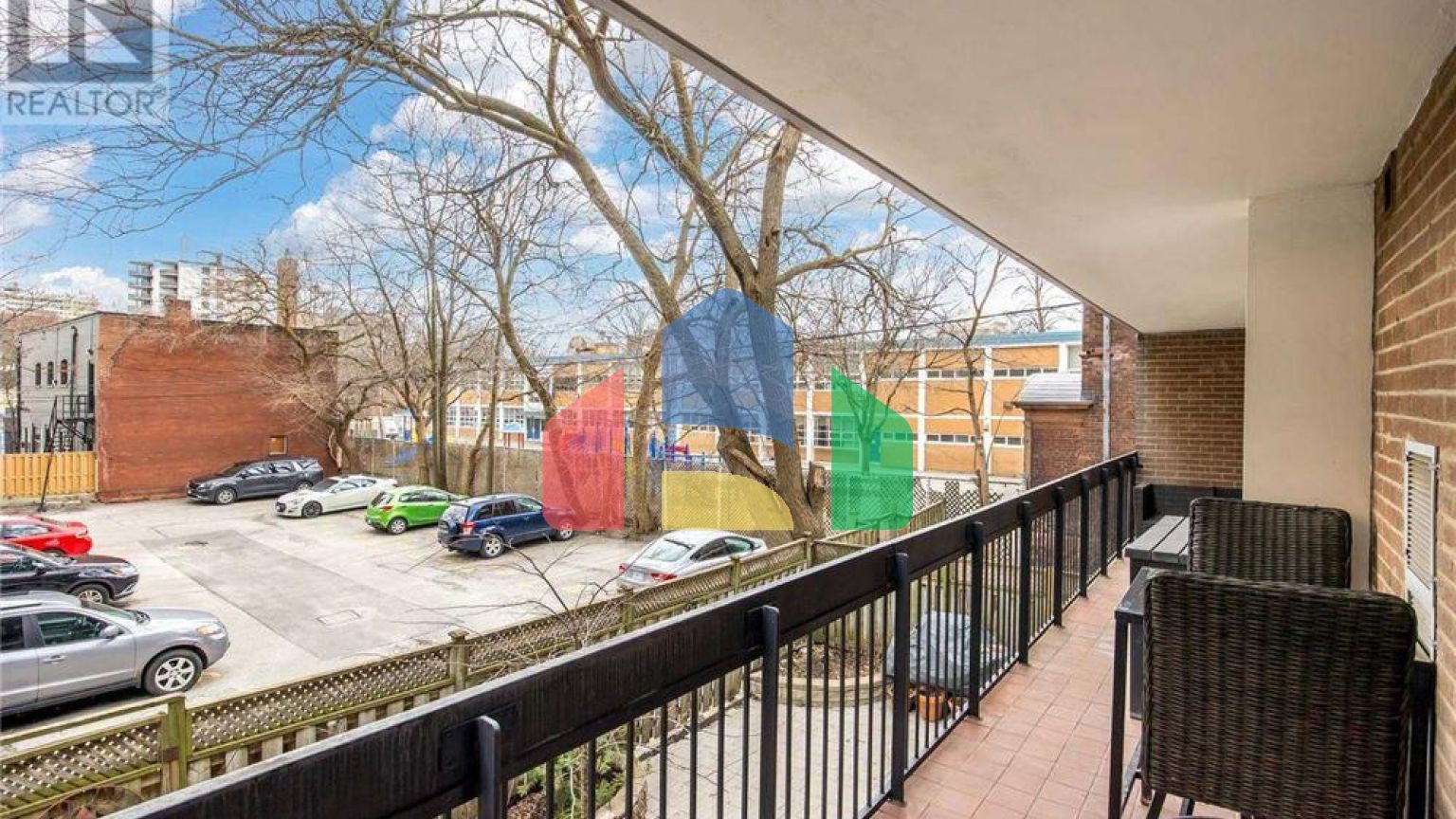 Residential - Single Family Home - Toronto, Canada - Canada