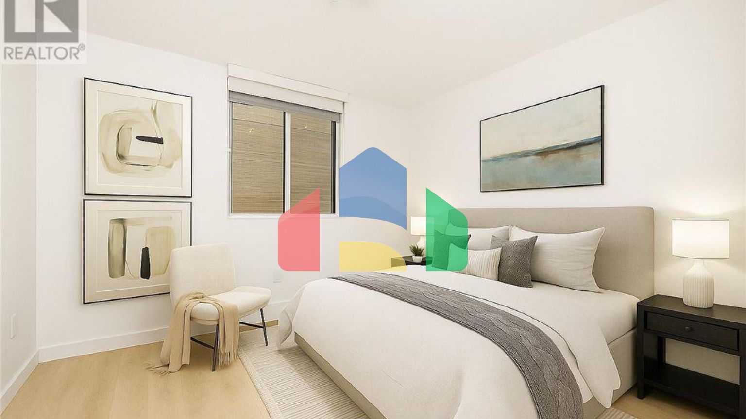 Residential - Single Family Home - Toronto, Canada - Canada