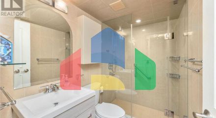 Residential - Single Family Home - Toronto, Canada - Canada