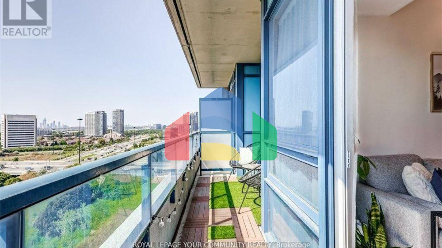 Residential - Condo/Apartment - Toronto, Canada - Canada