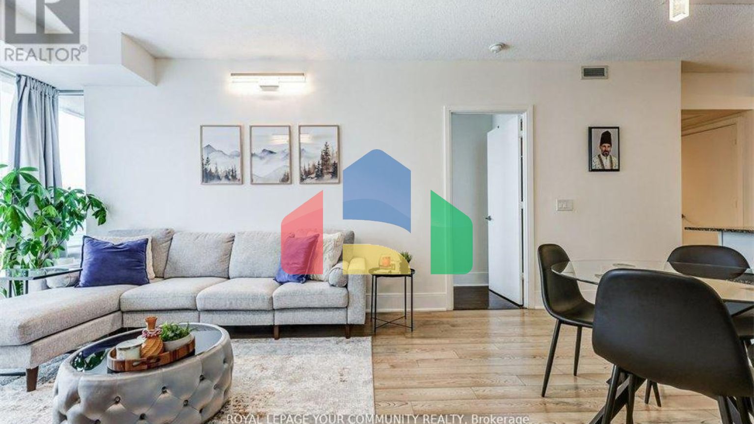 Residential - Condo/Apartment - Toronto, Canada - Canada