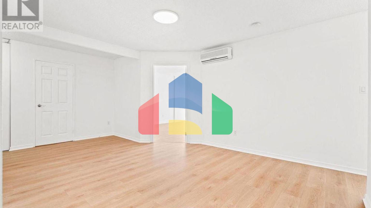 Residential - Condo/Apartment - Toronto, Canada - Canada