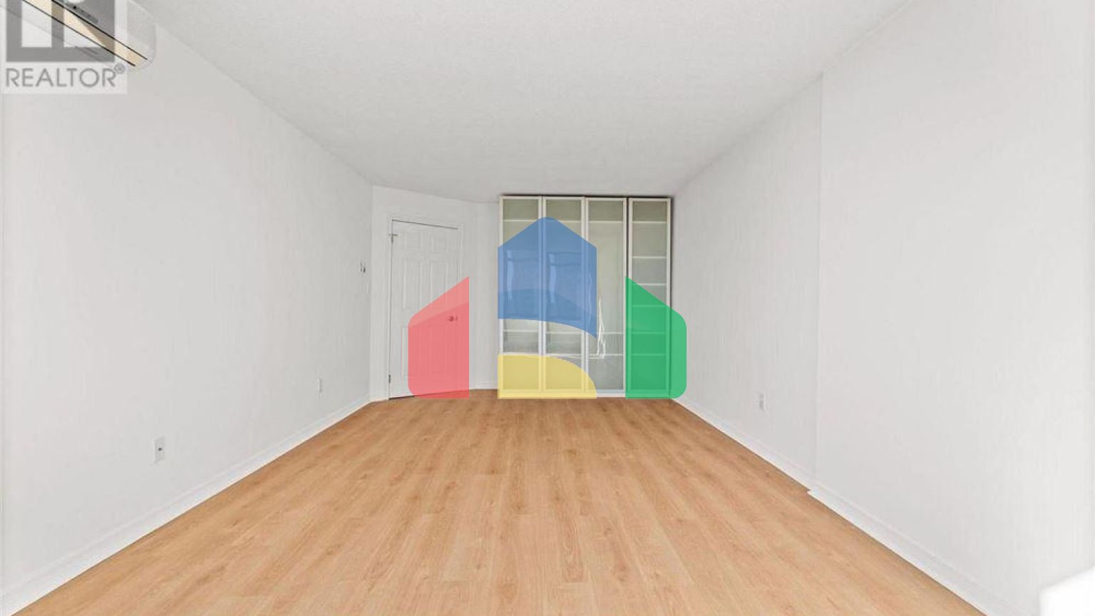 Residential - Condo/Apartment - Toronto, Canada - Canada