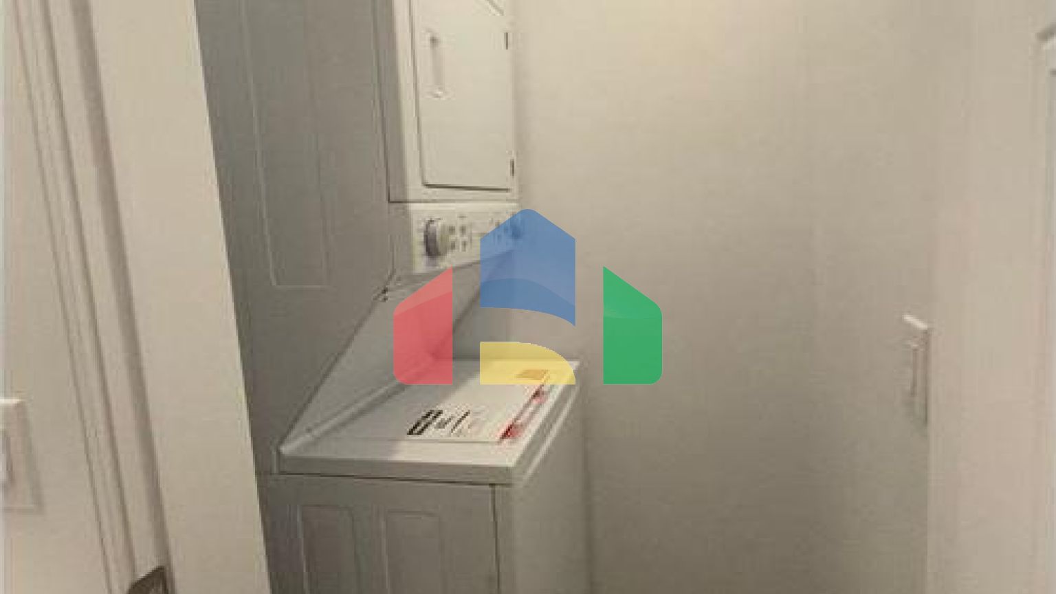 Residential - Condo/Apartment - Toronto, Canada - Canada