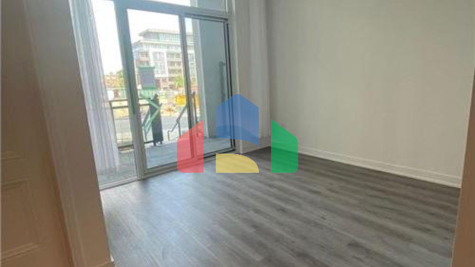 Residential - Condo/Apartment - Toronto, Canada - Canada