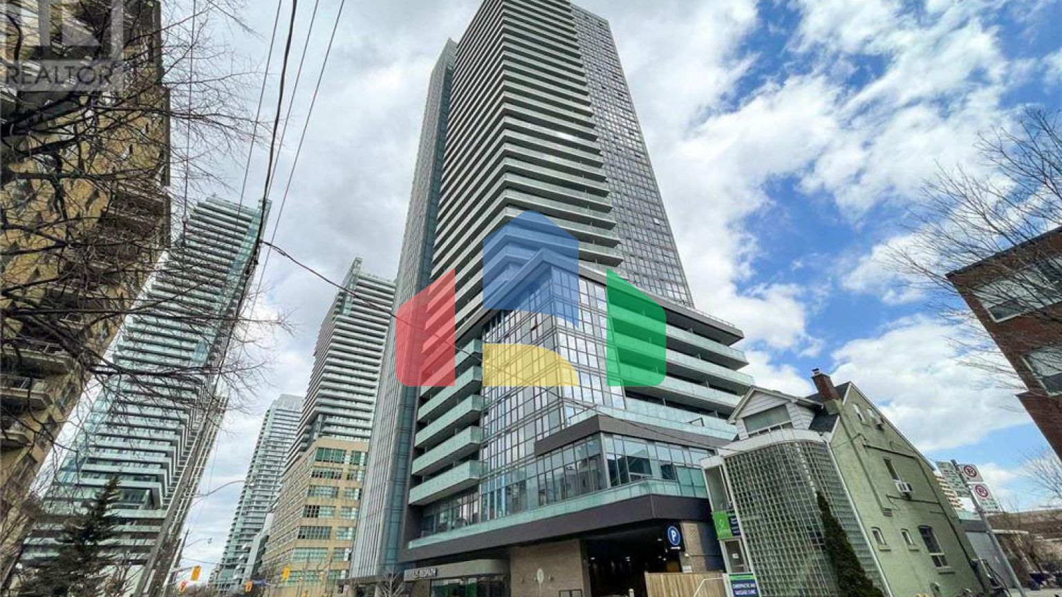 Residential - Single Family Home - Toronto, Canada - Canada