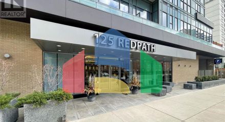 Residential - Single Family Home - Toronto, Canada - Canada