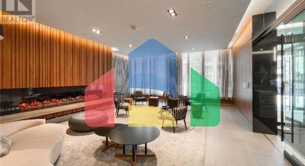 Residential - Single Family Home - Toronto, Canada - Canada