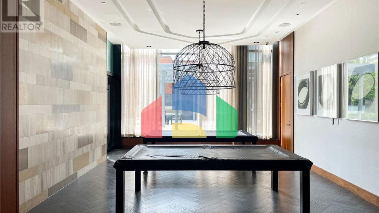 Residential - Single Family Home - Toronto, Canada - Canada