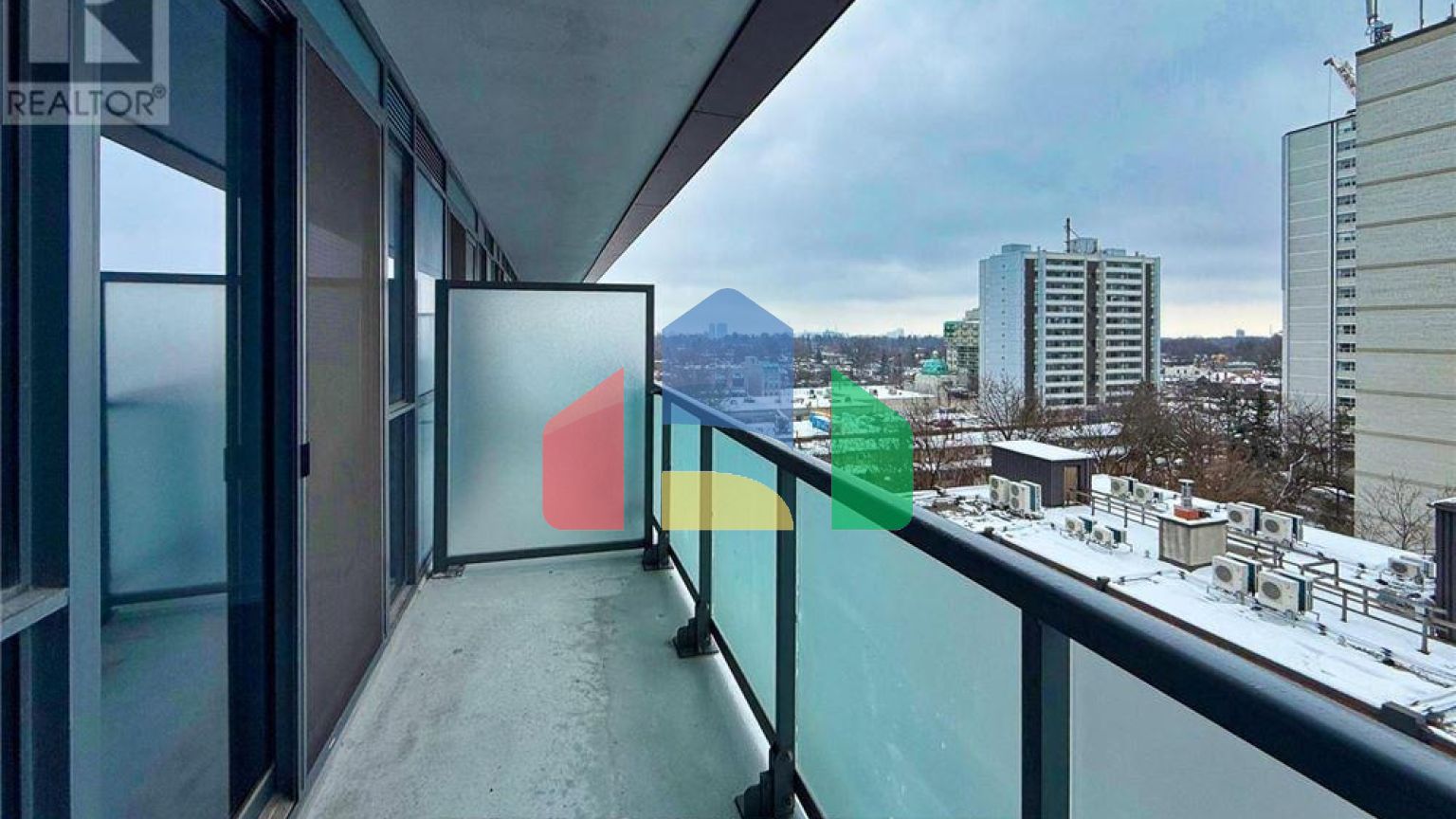 Residential - Single Family Home - Toronto, Canada - Canada