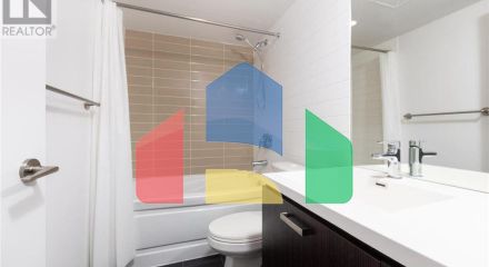 Residential - Single Family Home - Toronto, Canada - Canada