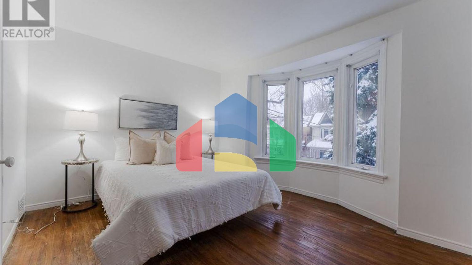 Residential - Single Family Home - Toronto, Canada - Canada