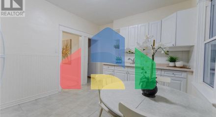 Residential - Single Family Home - Toronto, Canada - Canada