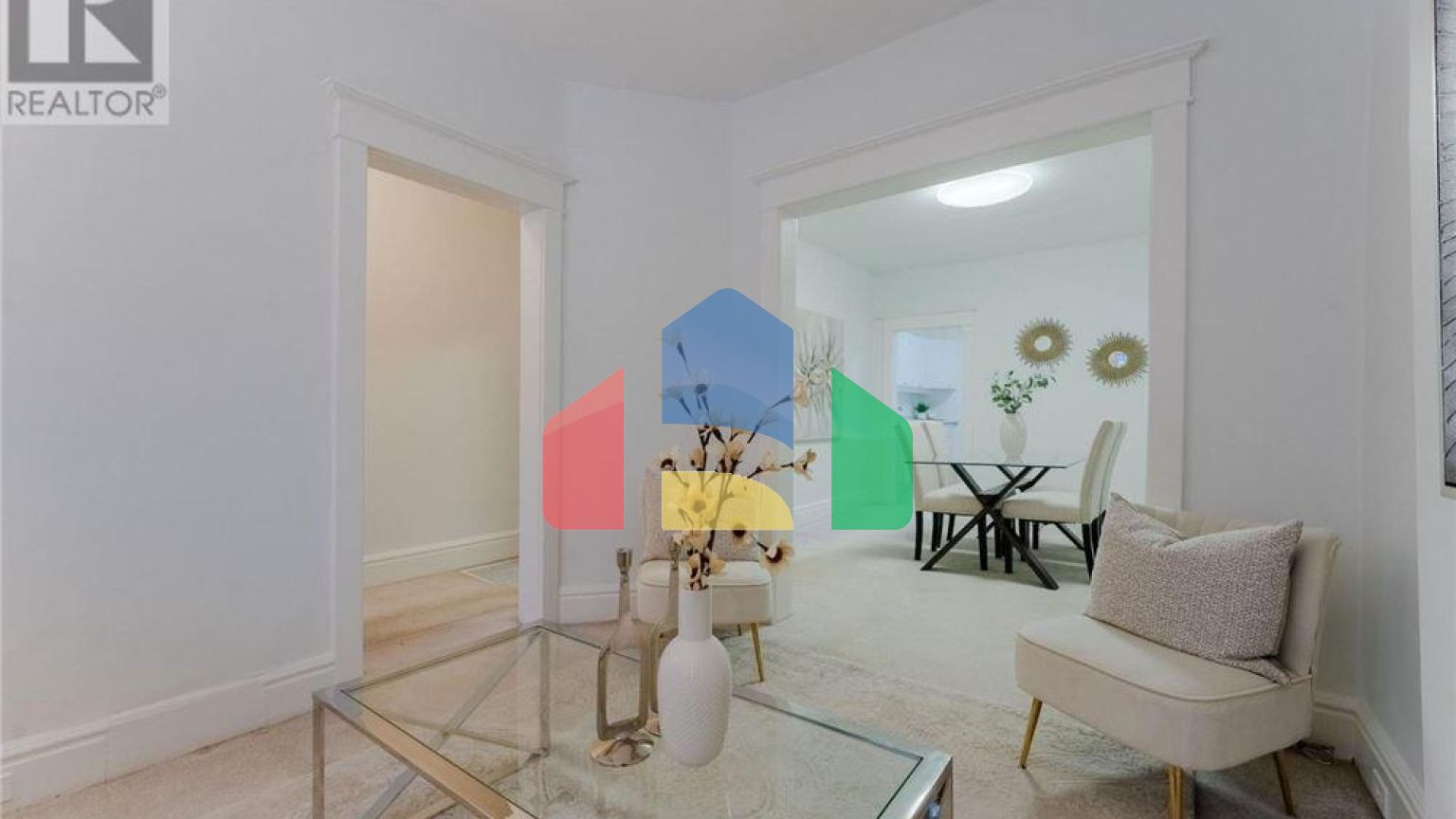 Residential - Single Family Home - Toronto, Canada - Canada