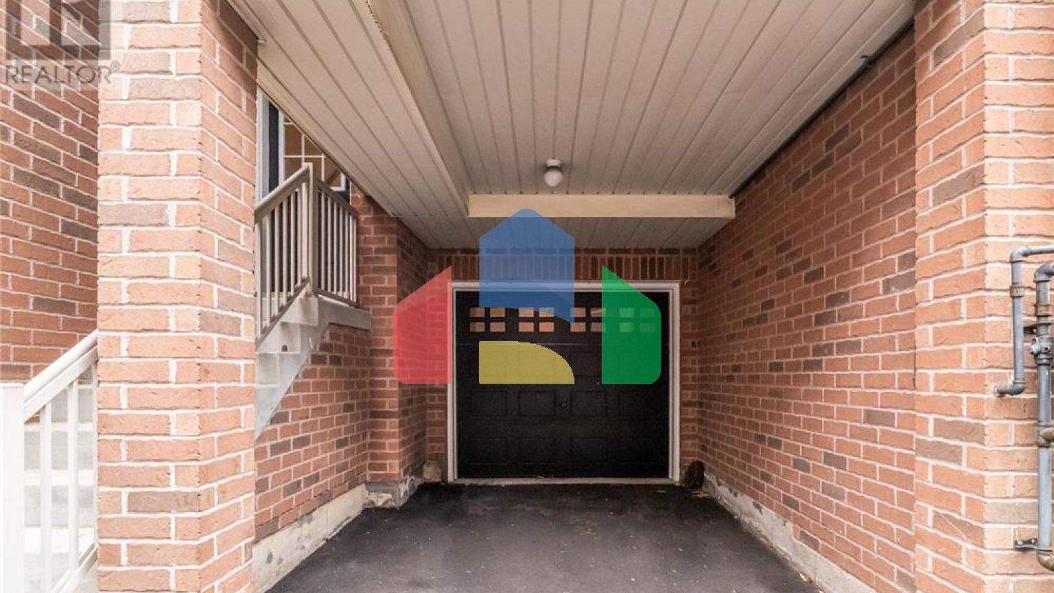 Residential - Single Family Home - Toronto, Canada - Canada