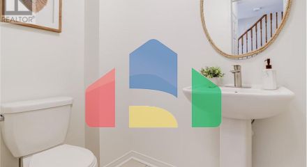 Residential - Single Family Home - Toronto, Canada - Canada