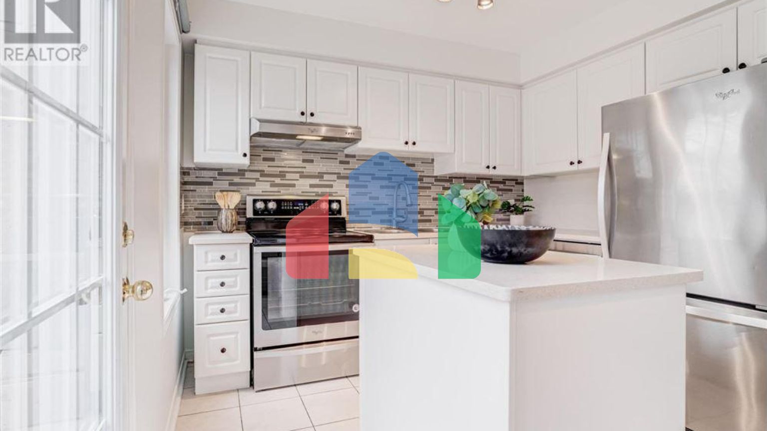 Residential - Single Family Home - Toronto, Canada - Canada