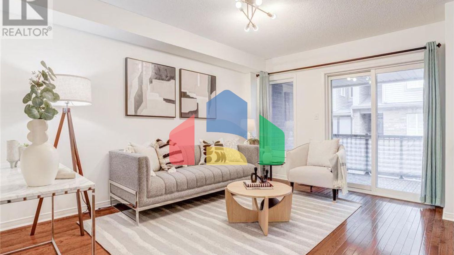 Residential - Single Family Home - Toronto, Canada - Canada