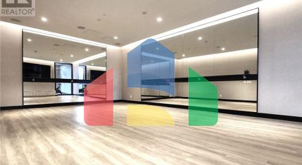 Residential - Condo/Apartment - Toronto, Canada - Canada