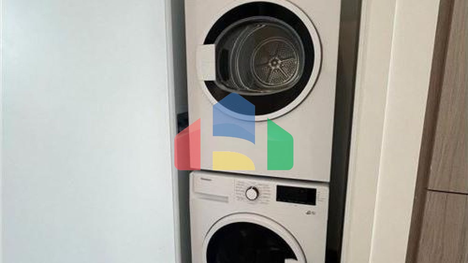 Residential - Condo/Apartment - Toronto, Canada - Canada