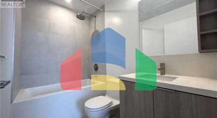 Residential - Condo/Apartment - Toronto, Canada - Canada