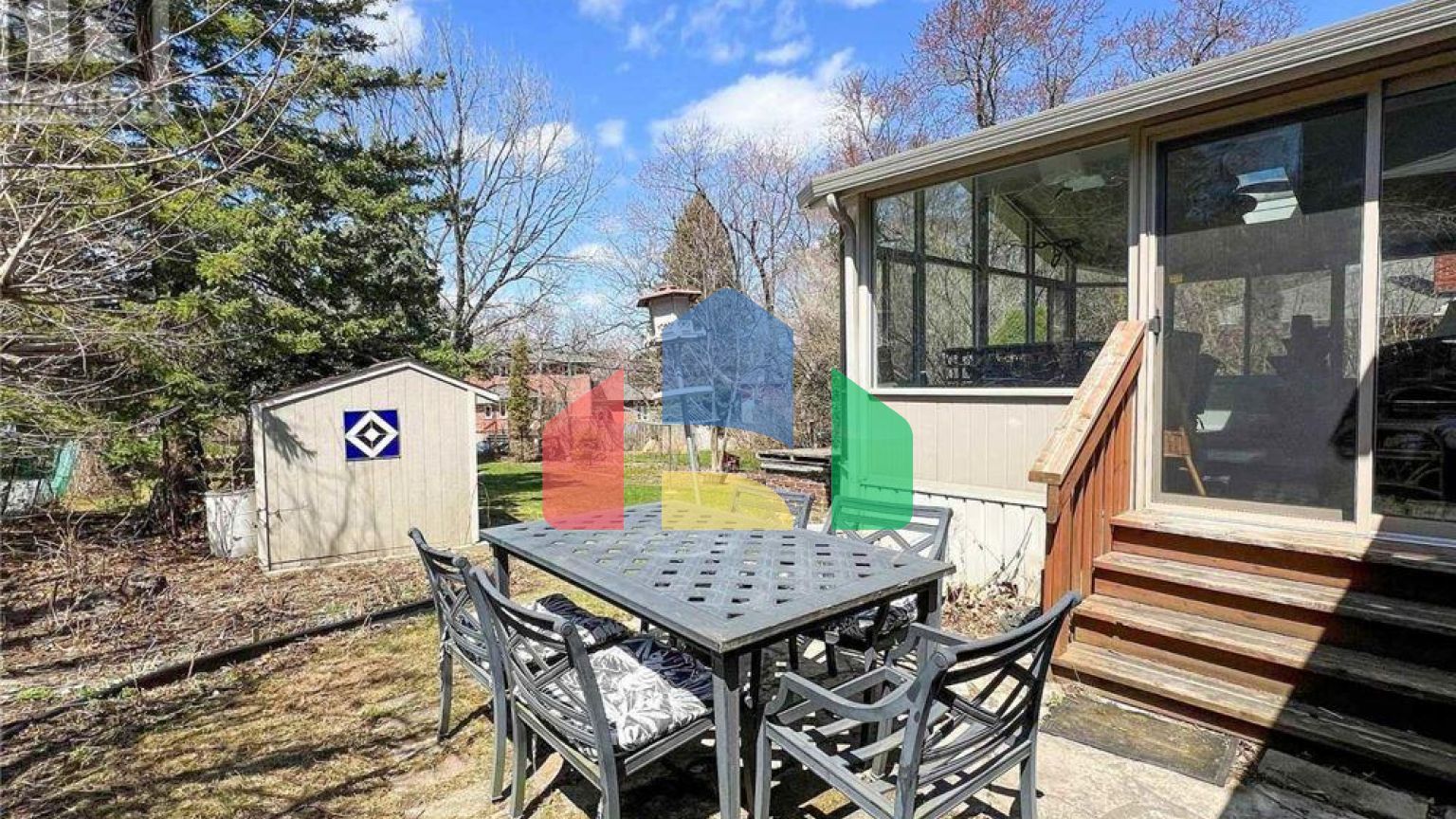 Residential - Single Family Home - Toronto, Canada - Canada