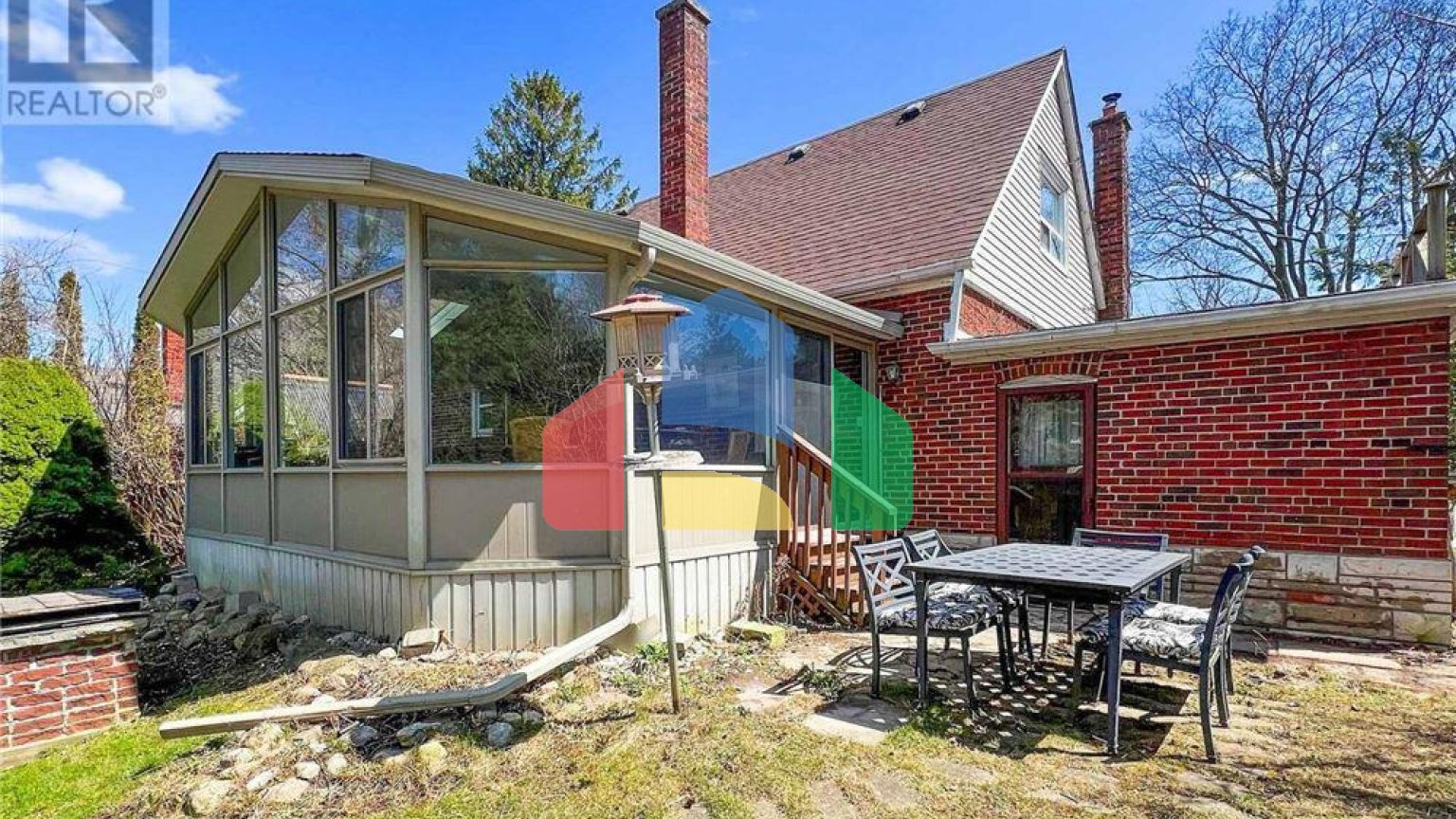 Residential - Single Family Home - Toronto, Canada - Canada