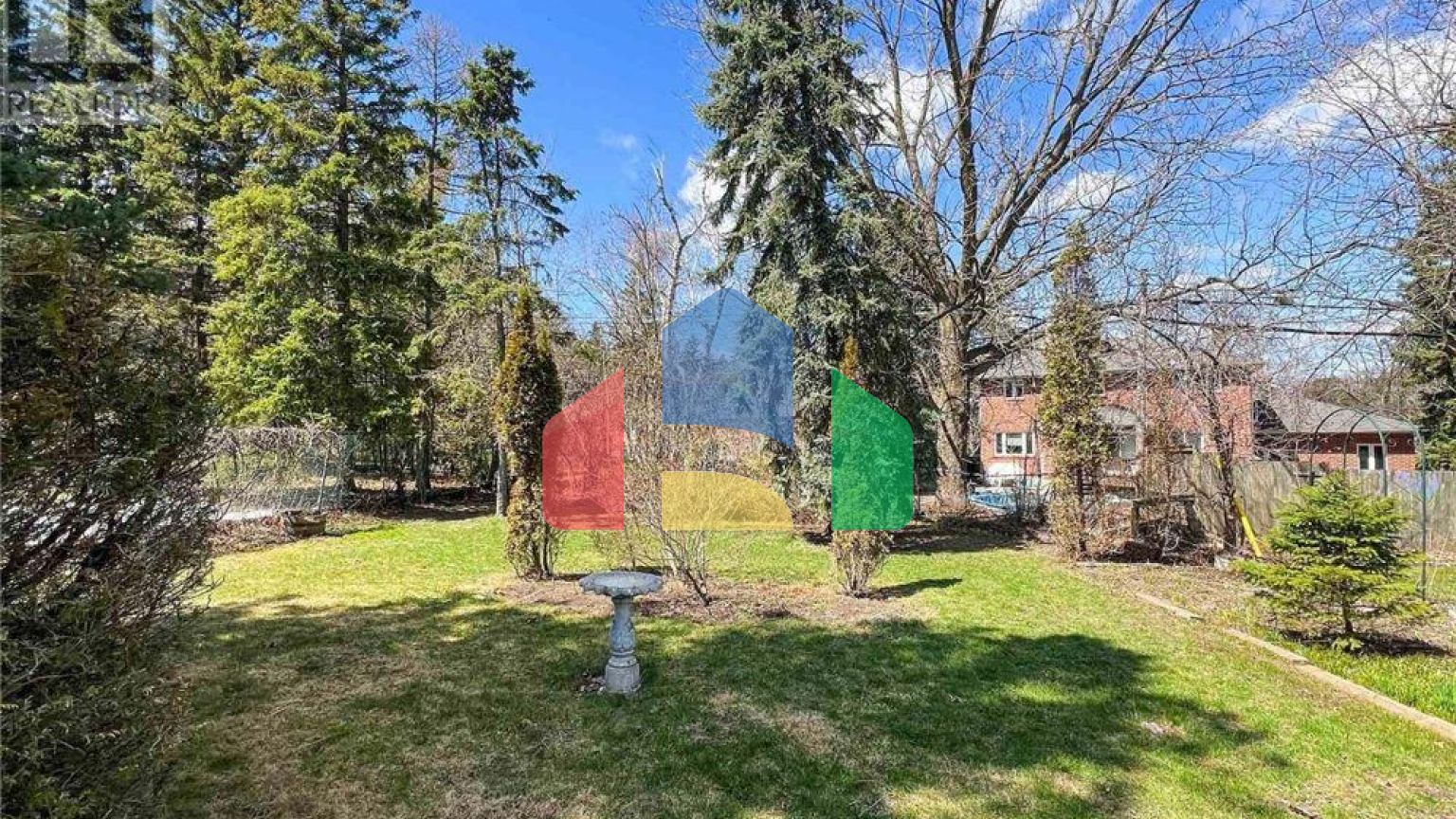 Residential - Single Family Home - Toronto, Canada - Canada