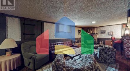 Residential - Single Family Home - Toronto, Canada - Canada