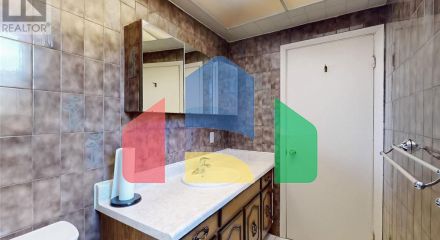 Residential - Single Family Home - Toronto, Canada - Canada