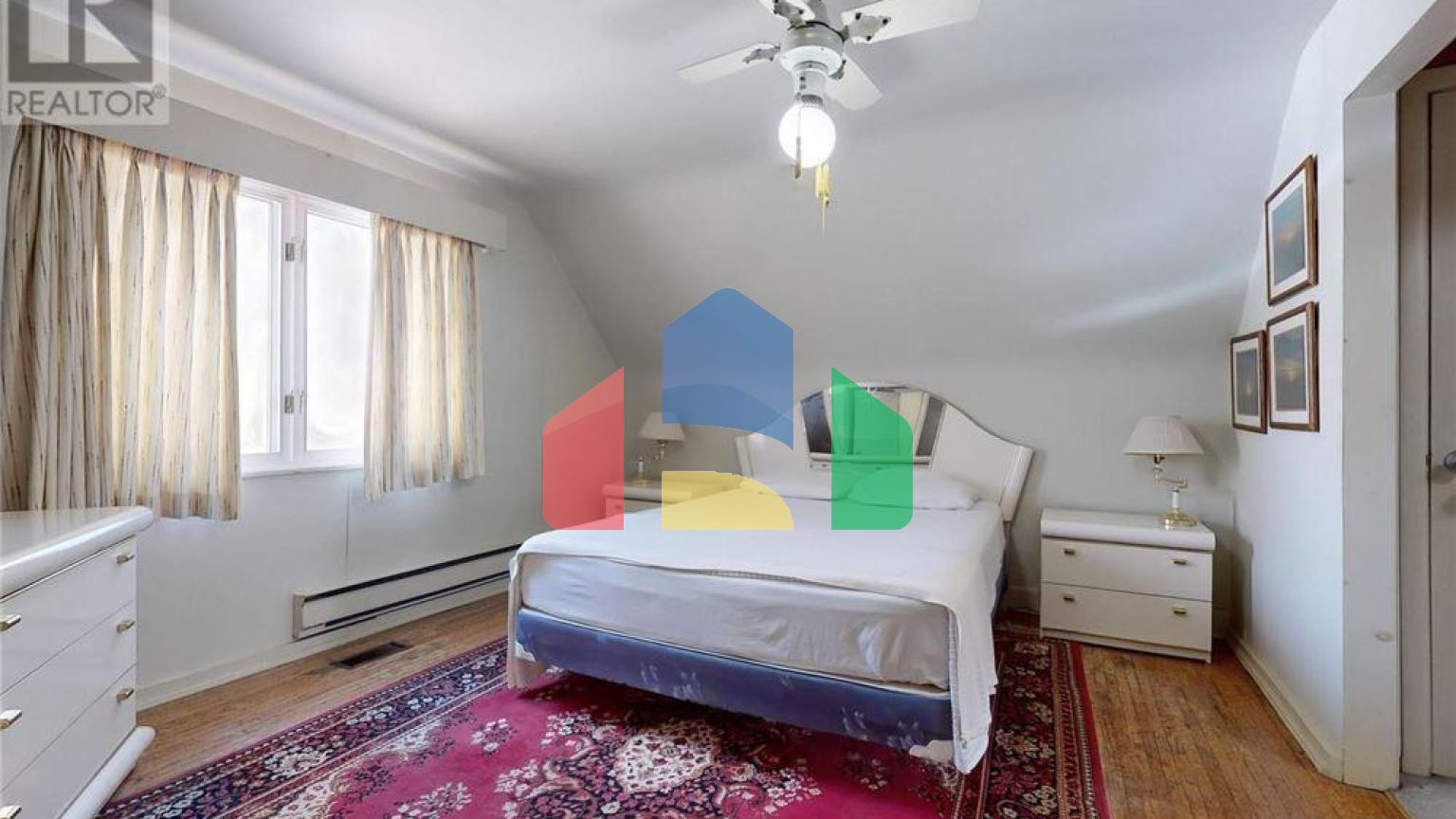 Residential - Single Family Home - Toronto, Canada - Canada