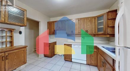 Residential - Single Family Home - Toronto, Canada - Canada