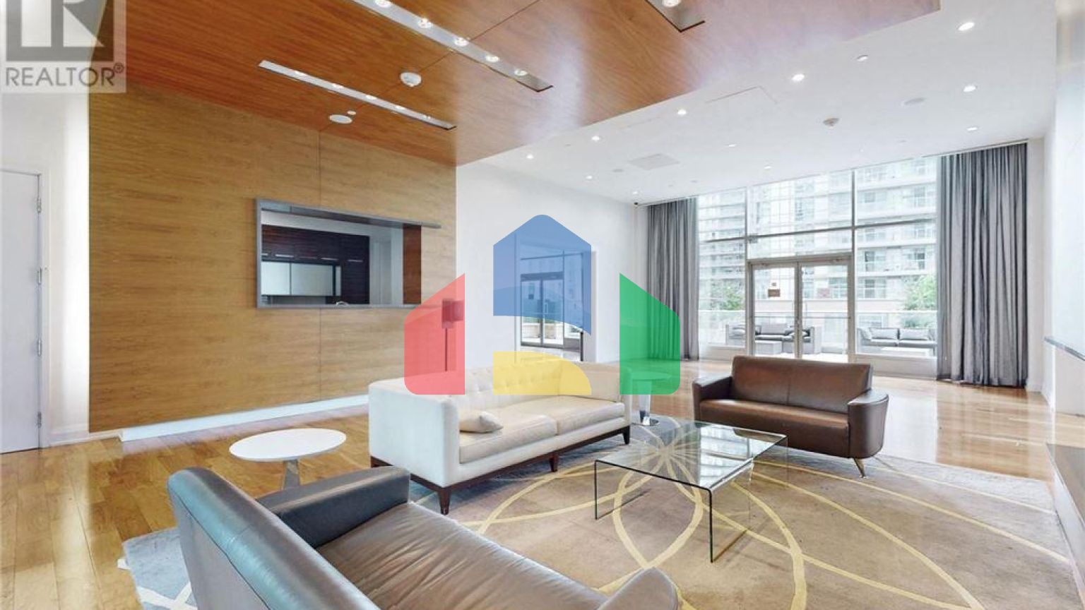 Residential - Condo/Apartment - Toronto, Canada - Canada