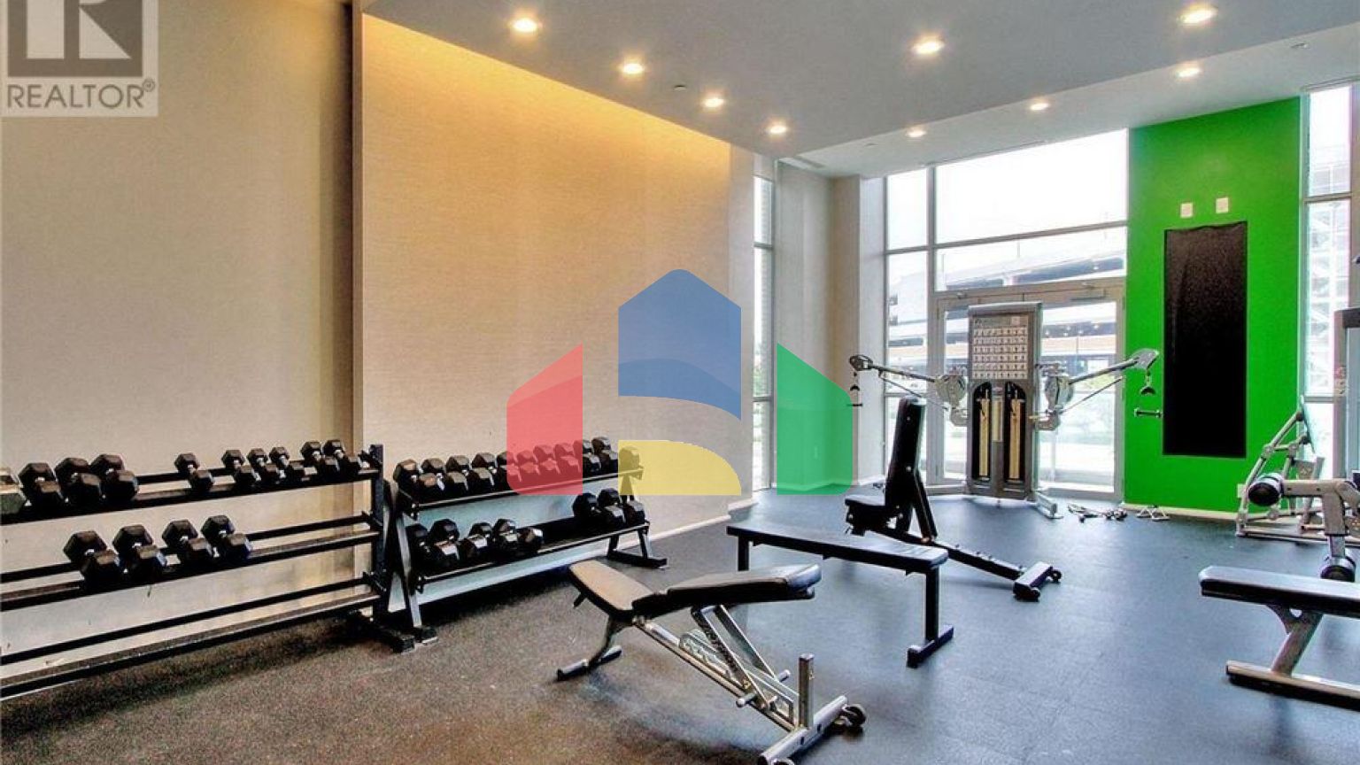 Residential - Condo/Apartment - Toronto, Canada - Canada