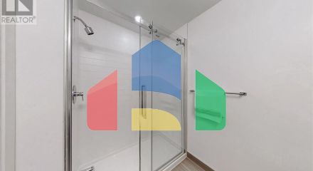 Residential - Condo/Apartment - Toronto, Canada - Canada