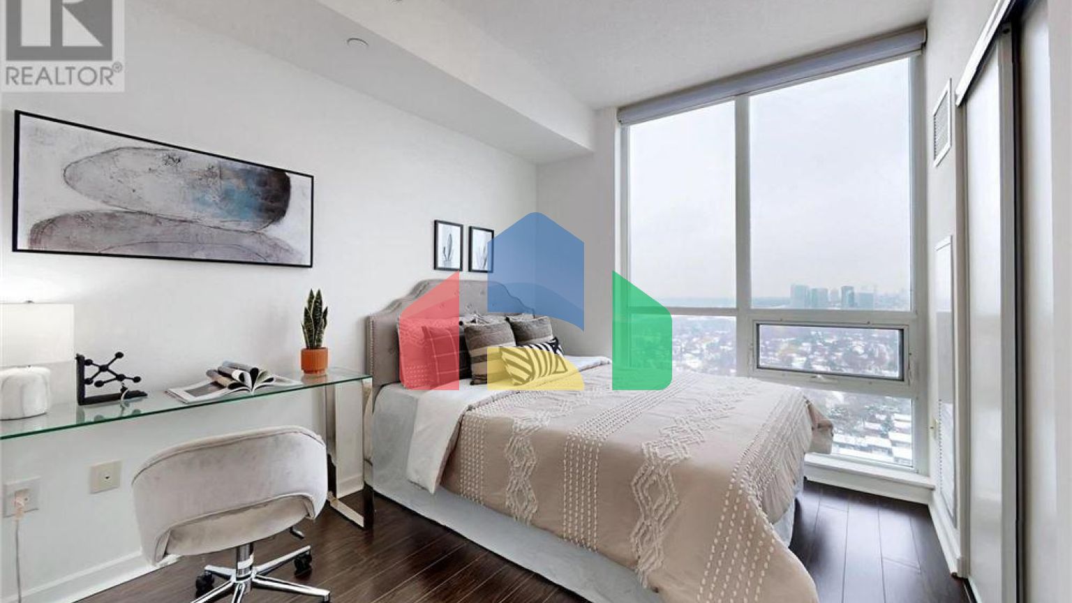 Residential - Condo/Apartment - Toronto, Canada - Canada