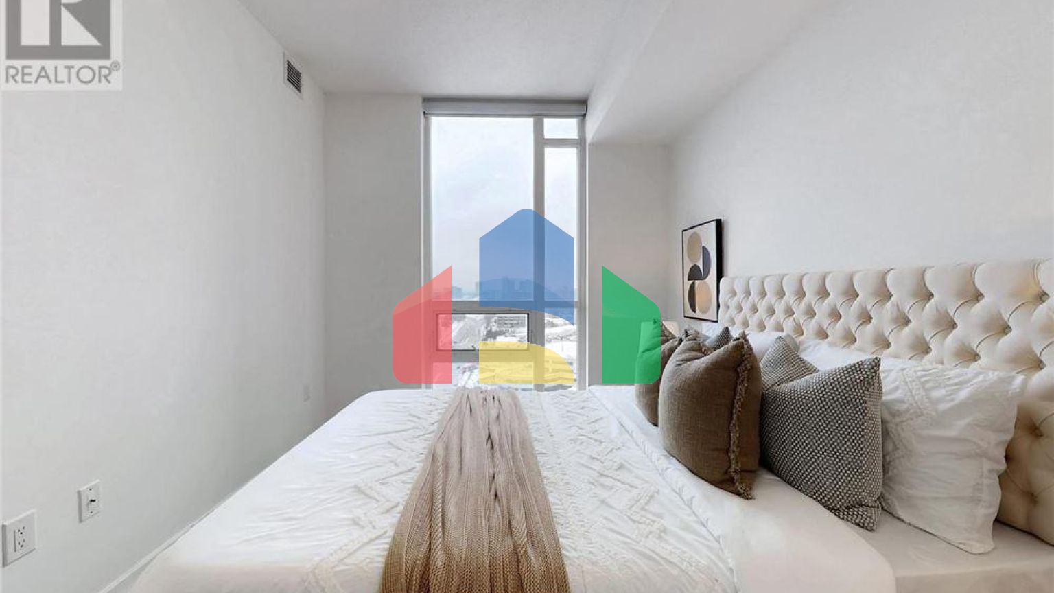 Residential - Condo/Apartment - Toronto, Canada - Canada