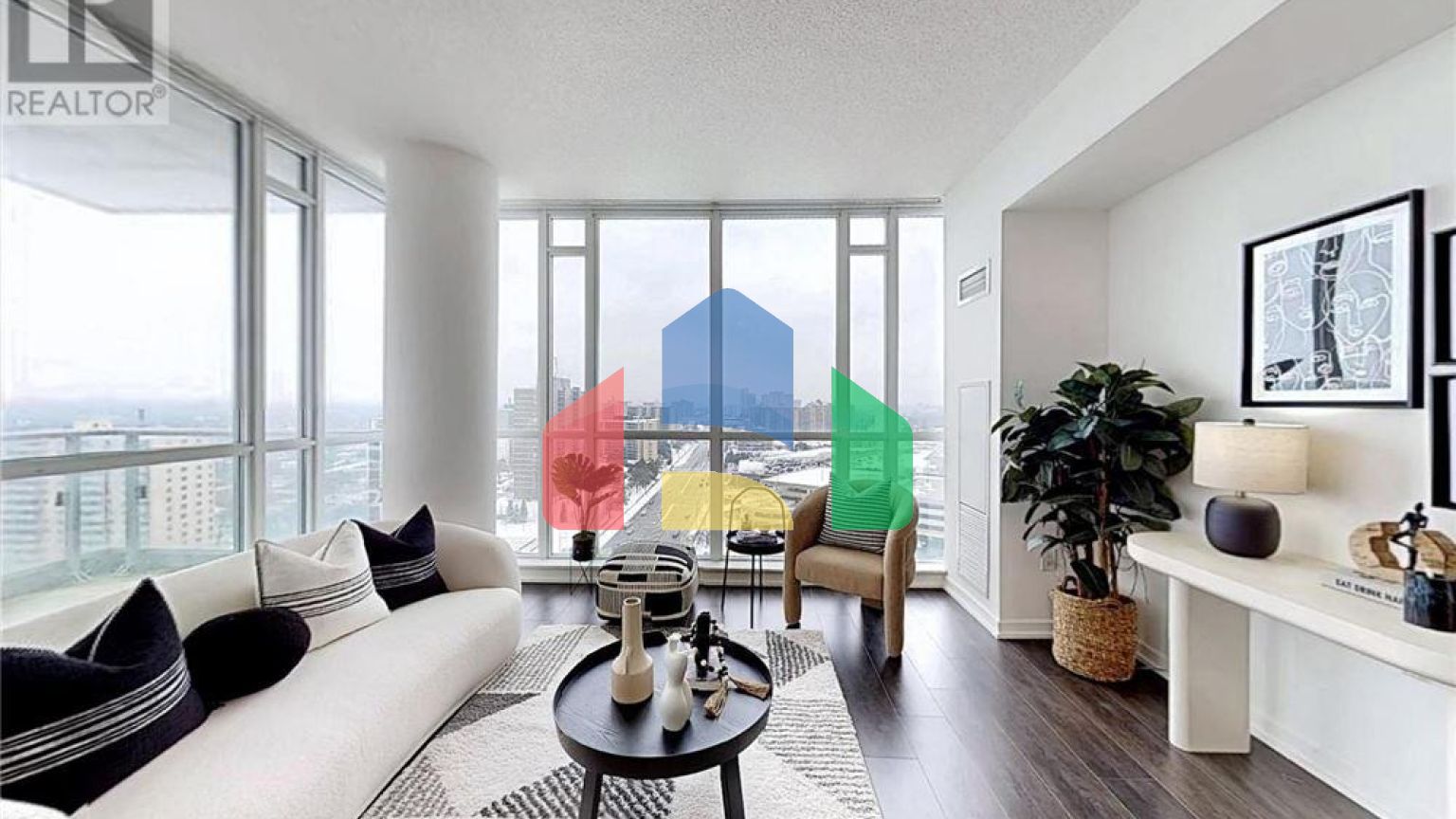 Residential - Condo/Apartment - Toronto, Canada - Canada