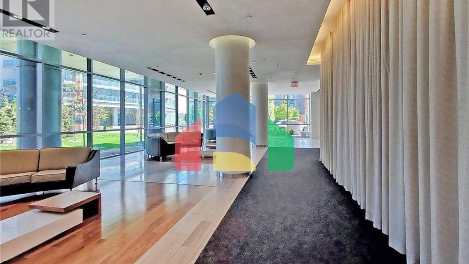 Residential - Condo/Apartment - Toronto, Canada - Canada