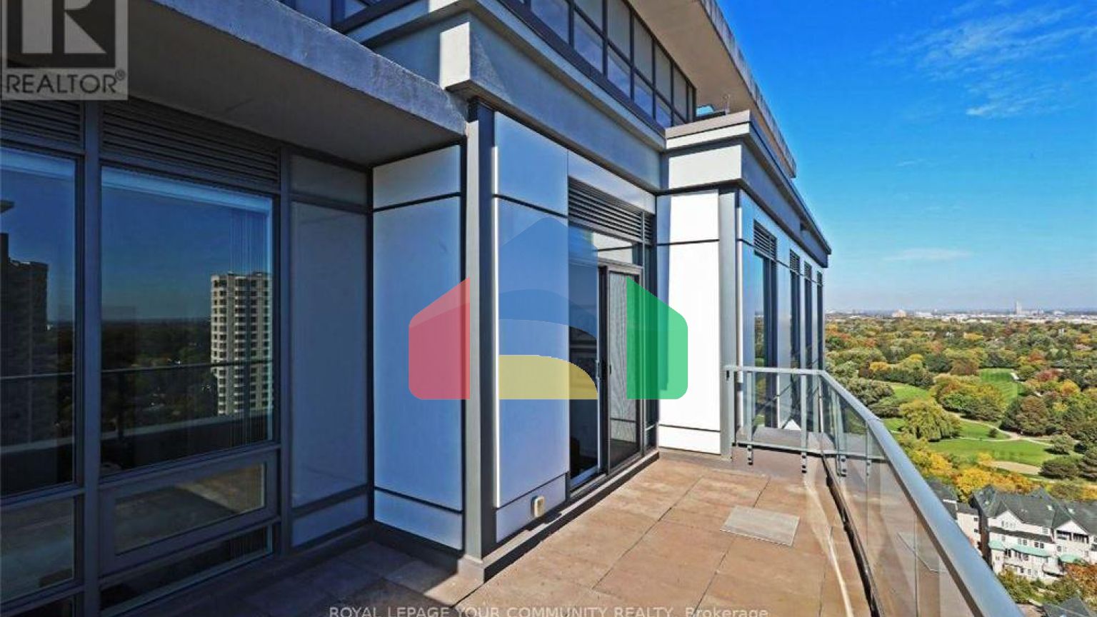 Residential - Single Family Home - Toronto, Canada - Canada