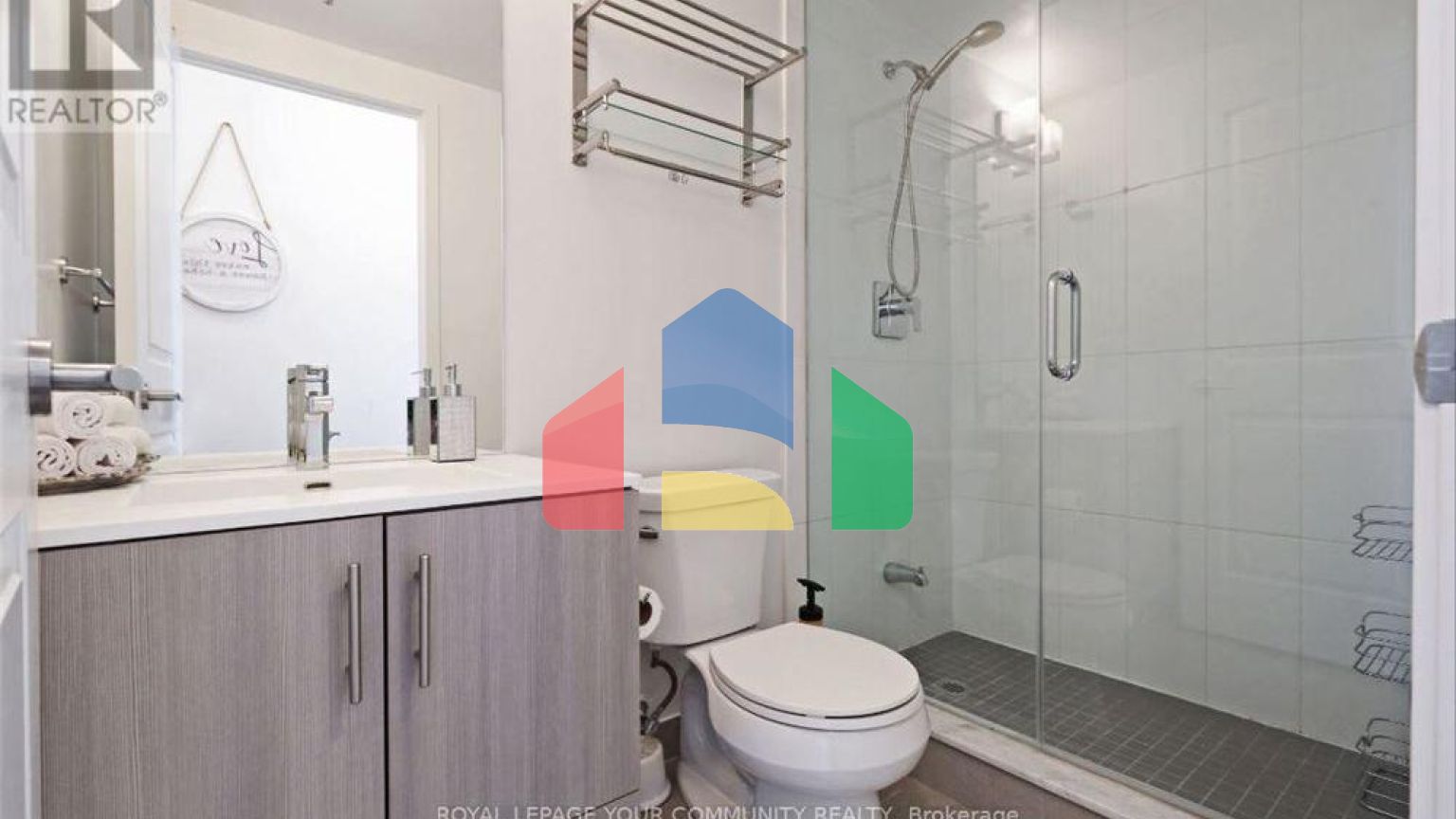 Residential - Single Family Home - Toronto, Canada - Canada