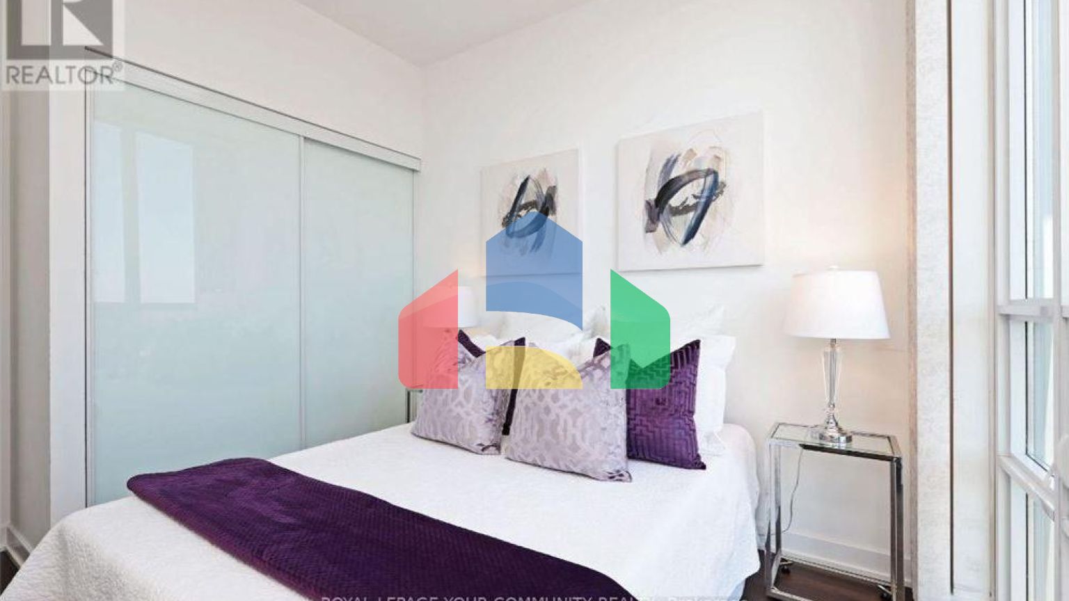 Residential - Single Family Home - Toronto, Canada - Canada